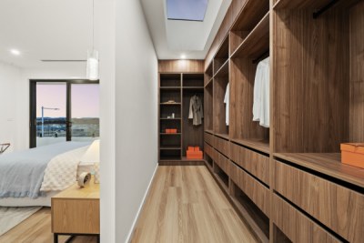 Musidlak Rise Residence – Curved Whole-Home Joinery