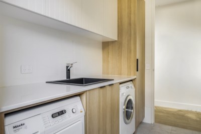 Glenelg Residence