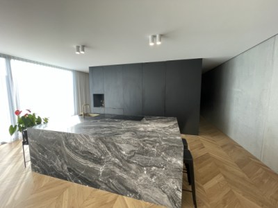 Quad house