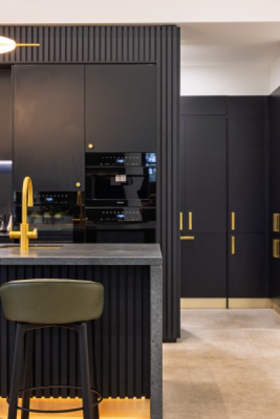 Oak Stone Kitchen and Butlers Pantry