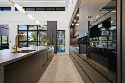 Oak Stone Kitchen and Butlers Pantry