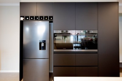 Modern classic black and white kitchen