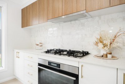 THE OLIVEA 'COASTAL HAMPTONS'