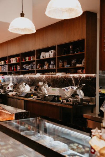 Roberto's Deli