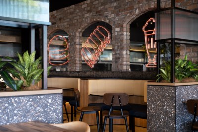 Big Buns, Burgers, Ribs, and Shakes