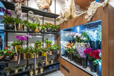 Amano Florals & Gifts