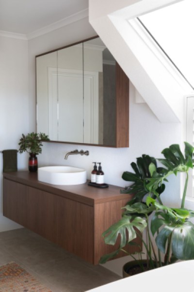 Bicton Mid Century Ensuite