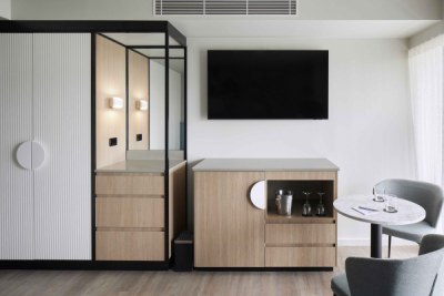 Executive Inn