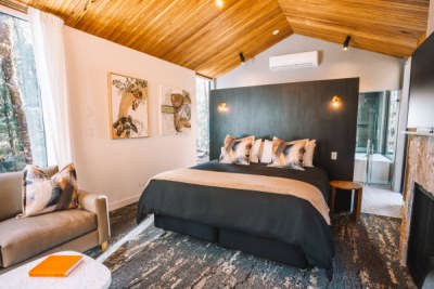 Classy Cradle Cabin