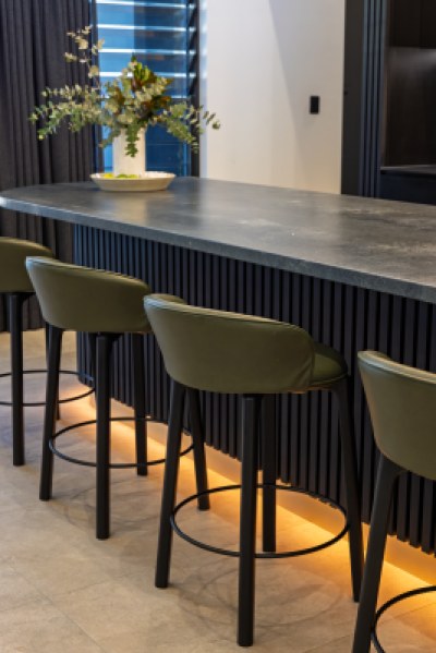 Oak Stone Kitchen and Butlers Pantry