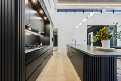 Oak Stone Kitchen and Butlers Pantry